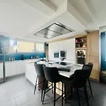 Exclusive 10pers, Garages, 10 Min De La Cathedrale Holiday home