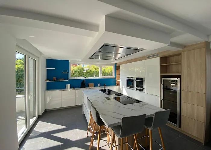 Modern House With Terrace Garden Close To Дом отдыха *